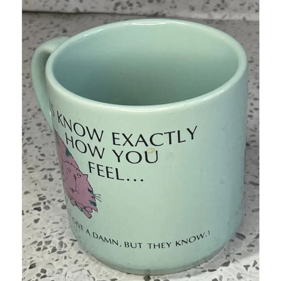 Vintage Carlton Cards Blue Mug "Cats Know How You Feel They Don't Give A Damn" - Picture 3 of 5